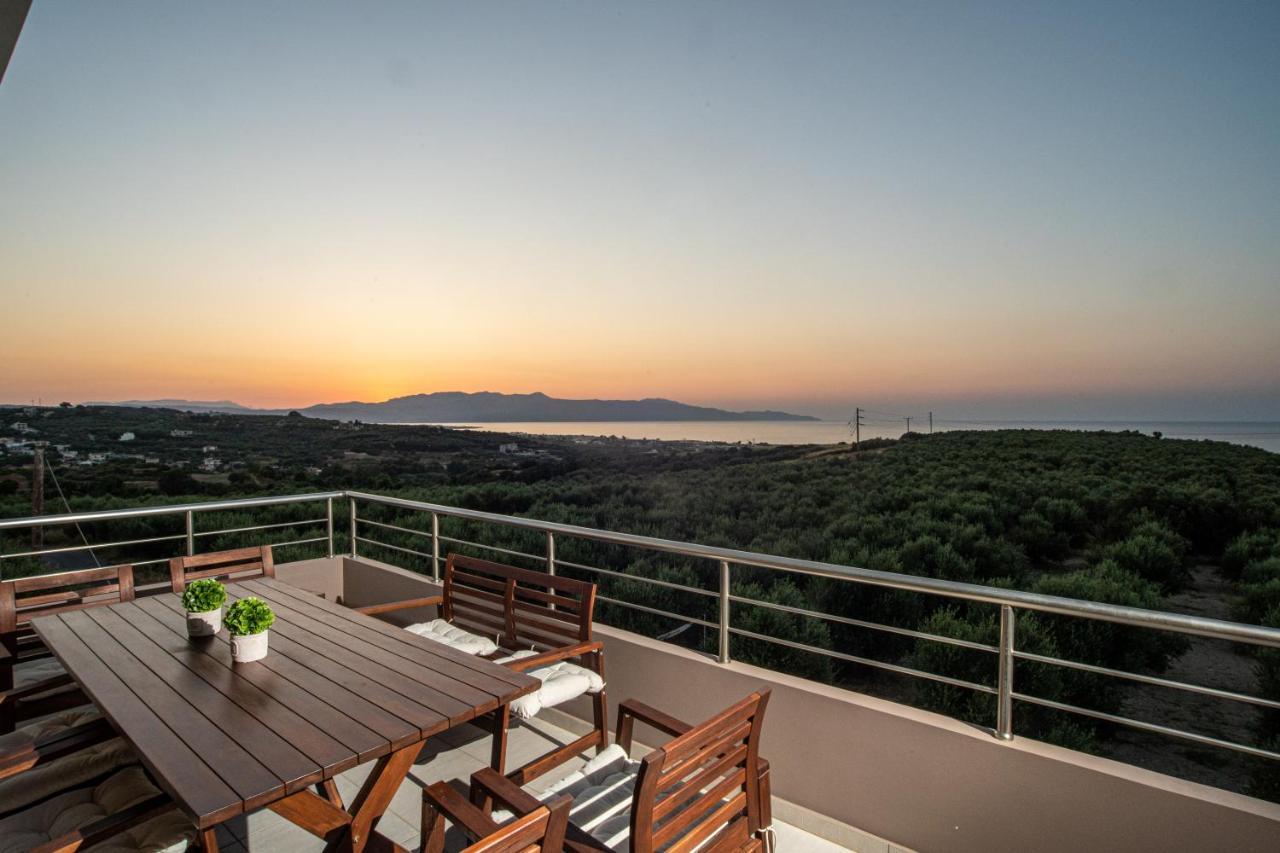 Villa Elisabeth View Gerani  ภายนอก รูปภาพ