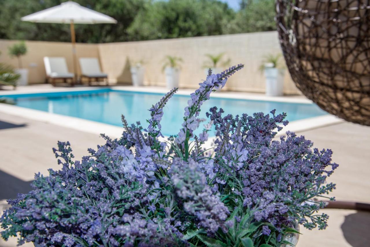 Villa Elisabeth View Gerani  ภายนอก รูปภาพ