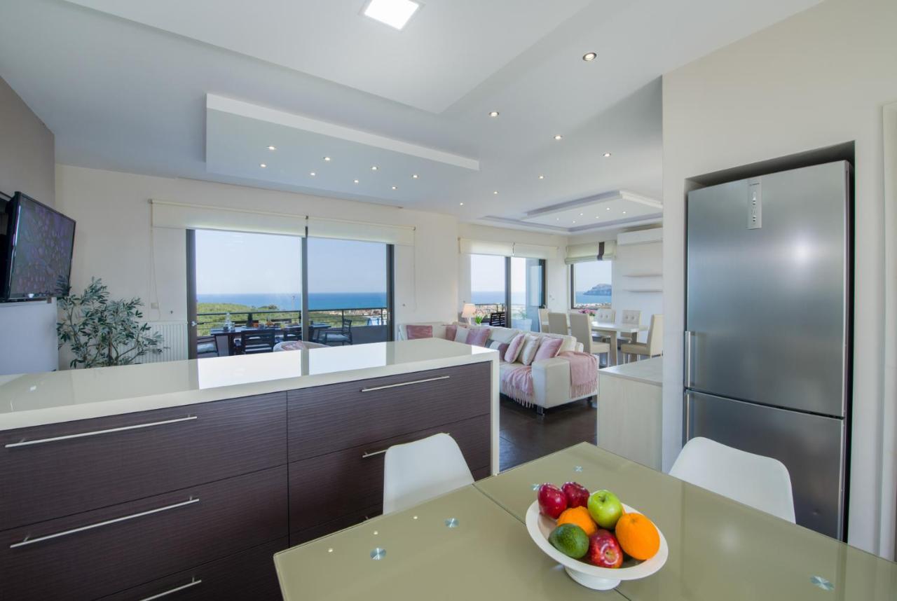 Villa Elisabeth View Gerani  ภายนอก รูปภาพ